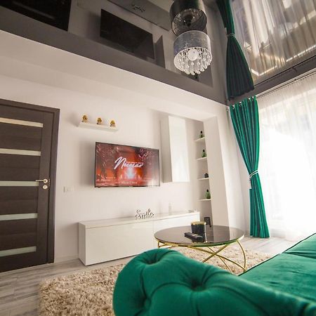 Toto'S Apartment Constanta Exterior photo