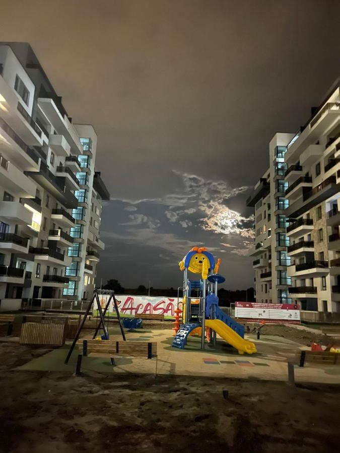 Toto'S Apartment Constanta Exterior photo